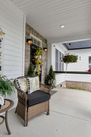 332 Country Club Rd, Winchester, TN 37398