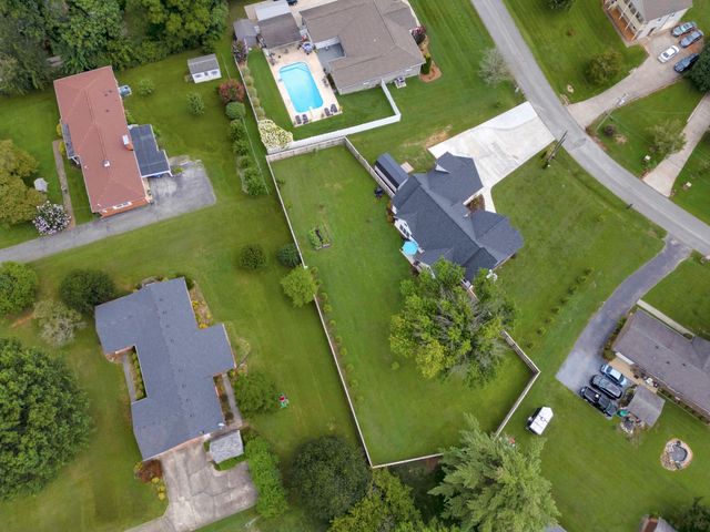 332 Country Club Rd, Winchester, TN 37398
