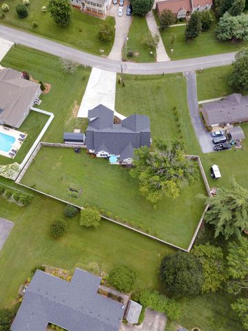 332 Country Club Rd, Winchester, TN 37398