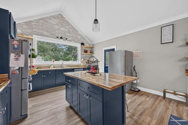 303 Carroll Avenue E, New Ellenton, SC 29809
