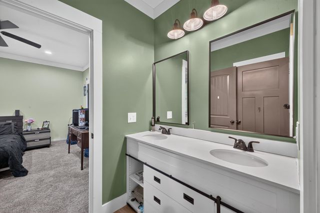 303 Carroll Avenue E, New Ellenton, SC 29809
