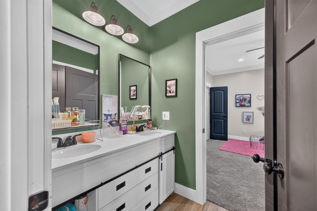 303 Carroll Avenue E, New Ellenton, SC 29809
