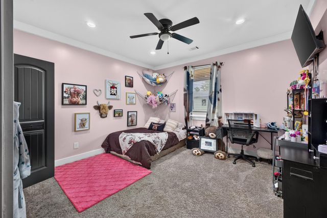 303 Carroll Avenue E, New Ellenton, SC 29809