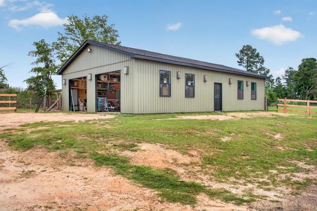 303 Carroll Avenue E, New Ellenton, SC 29809