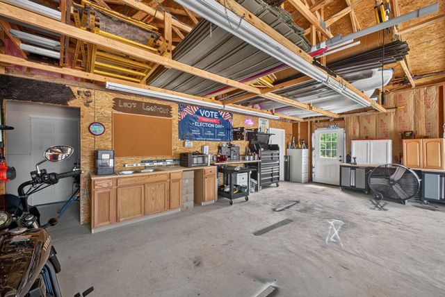 303 Carroll Avenue E, New Ellenton, SC 29809
