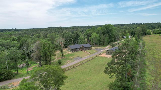 303 Carroll Avenue E, New Ellenton, SC 29809
