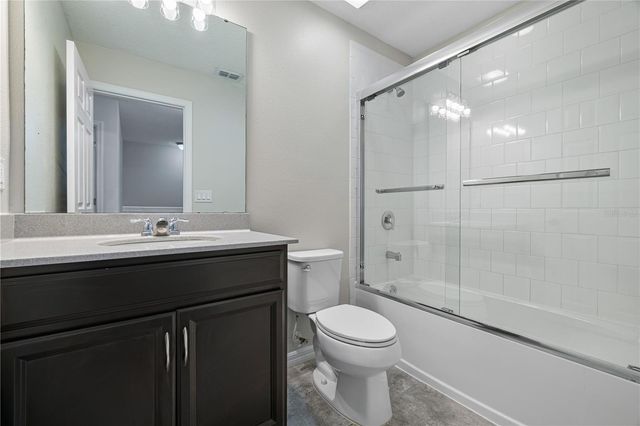 8019 GLENLLOYD AVENUE, Winter Garden, FL 34787