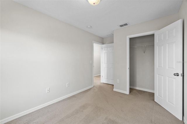 8019 GLENLLOYD AVENUE, Winter Garden, FL 34787