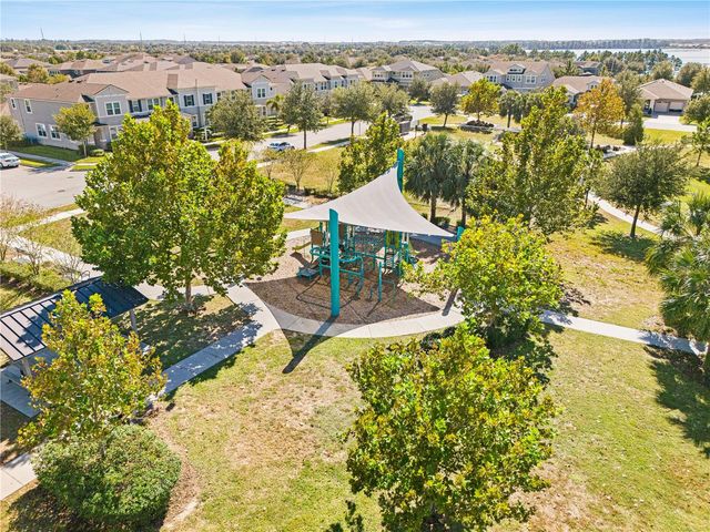 8019 GLENLLOYD AVENUE, Winter Garden, FL 34787