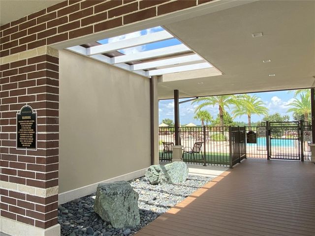 8019 GLENLLOYD AVENUE, Winter Garden, FL 34787