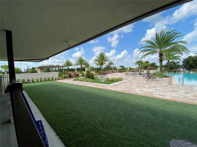 8019 GLENLLOYD AVENUE, Winter Garden, FL 34787