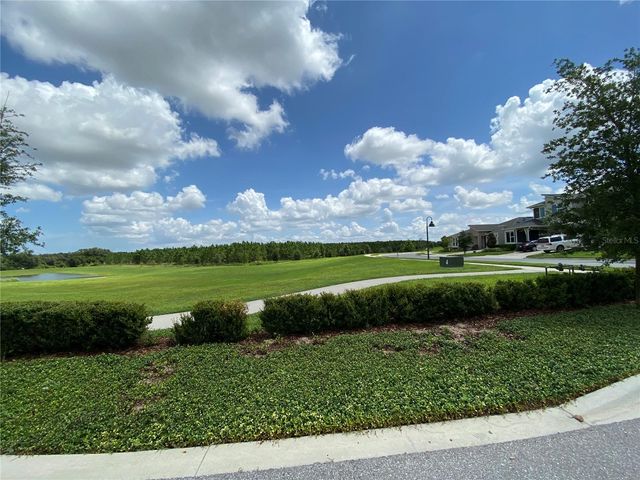 8019 GLENLLOYD AVENUE, Winter Garden, FL 34787