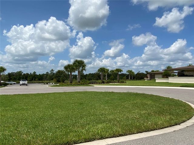 8019 GLENLLOYD AVENUE, Winter Garden, FL 34787