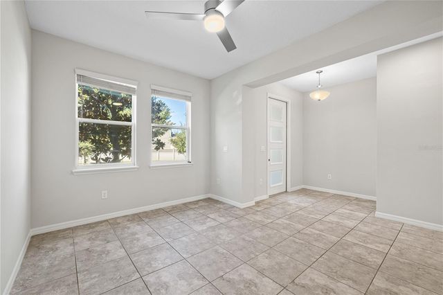 8019 GLENLLOYD AVENUE, Winter Garden, FL 34787