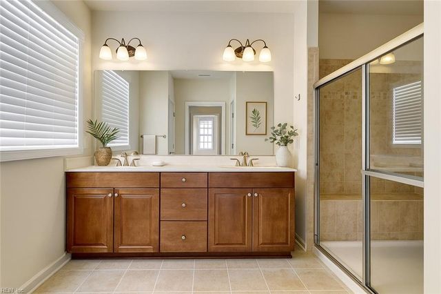 3820 Isaac CIR, Williamsburg, VA 23188