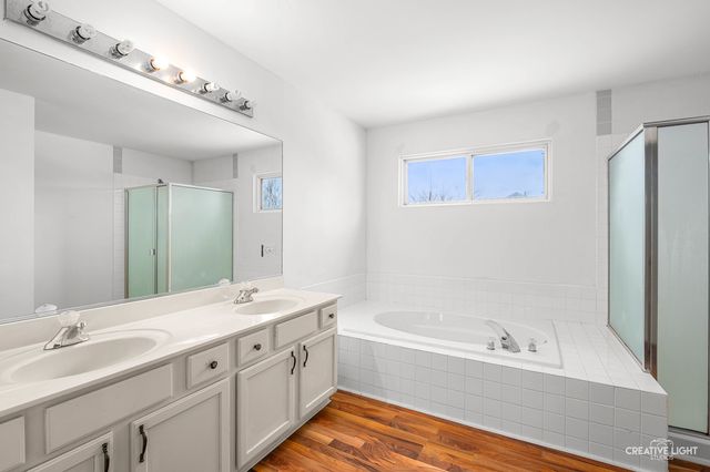 401 FOXBOROUGH Trail, Bolingbrook, IL 60440