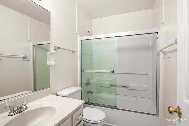 401 FOXBOROUGH Trail, Bolingbrook, IL 60440