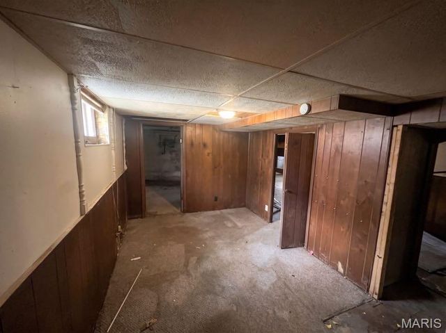 29 Patricia Avenue, Ferguson, MO 63135