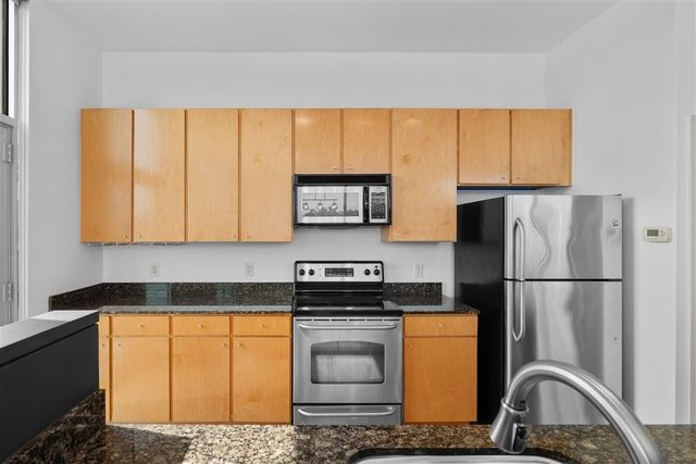 926 Woodland St Unit 401, Nashville, TN 37206