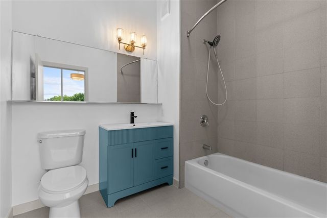 926 Woodland St Unit 401, Nashville, TN 37206