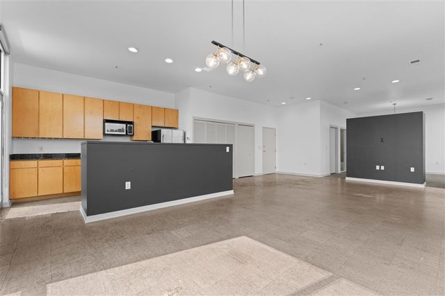 926 Woodland St Unit 401, Nashville, TN 37206