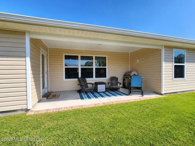 9023 Bellewood Place, Biloxi, MS 39532