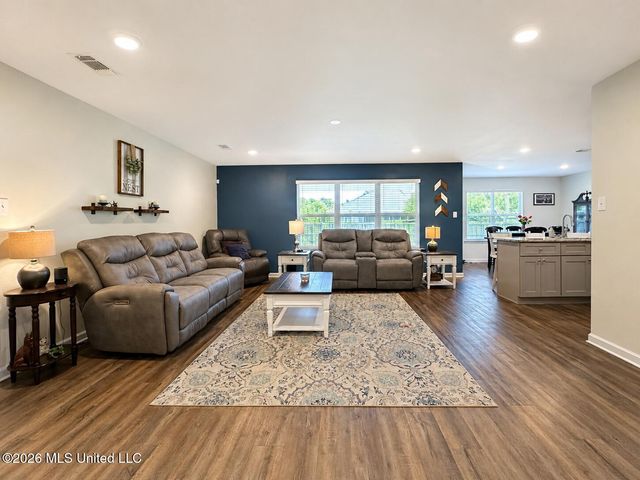 9023 Bellewood Place, Biloxi, MS 39532