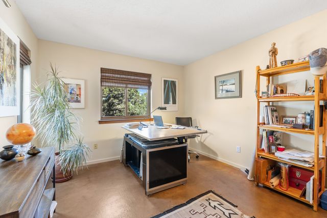 2396 Cielo Vista, Santa Fe, NM 87507