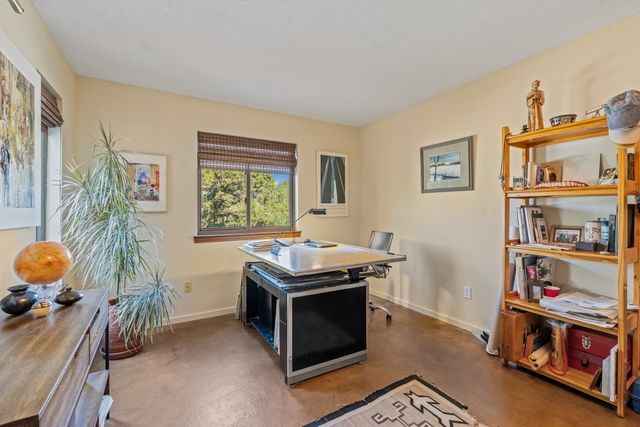 2396 Cielo Vista, Santa Fe, NM 87507