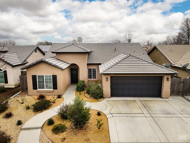 13515 Arden Forest Drive, Bakersfield, CA 93314