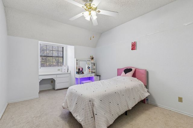 7304 Old Mill Run, Fort Worth, TX 76133