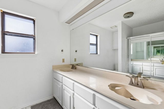 7304 Old Mill Run, Fort Worth, TX 76133