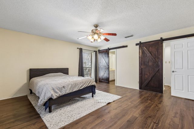 7304 Old Mill Run, Fort Worth, TX 76133