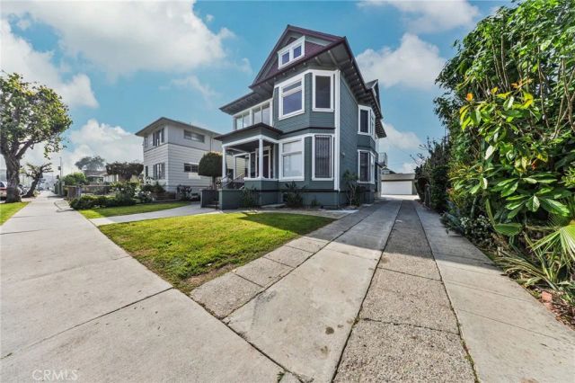 2722 W 15th, Los Angeles, CA 90006