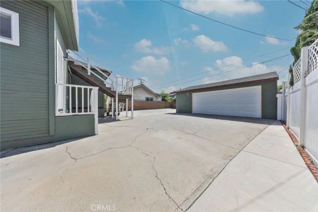 2722 W 15th, Los Angeles, CA 90006