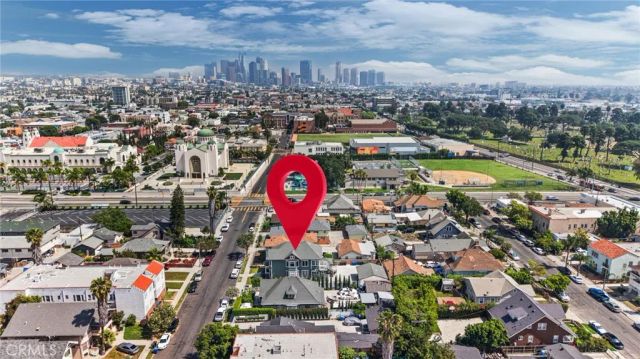 2722 W 15th, Los Angeles, CA 90006