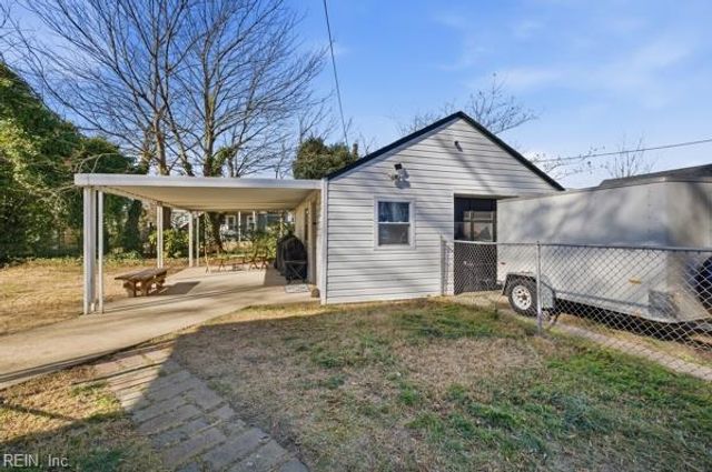 8113 Colin DR, Norfolk, VA 23518