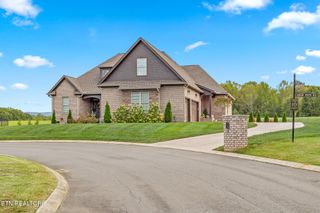 96 Deer Path Rd, Englewood, TN 37329