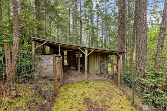 100 E Twanoh Heights Road S, Belfair, WA 98528