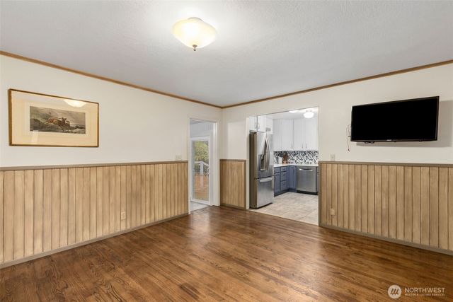 100 E Twanoh Heights Road S, Belfair, WA 98528