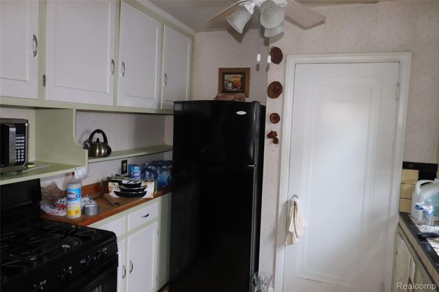 14574 Mark Twain, Detroit, MI 48227