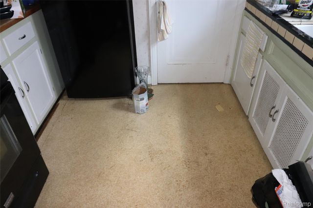 14574 Mark Twain, Detroit, MI 48227