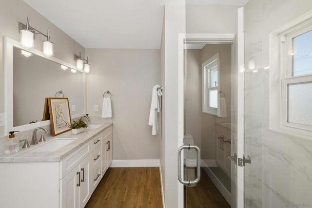 5764 Eldergardens St, San Diego, CA 92120