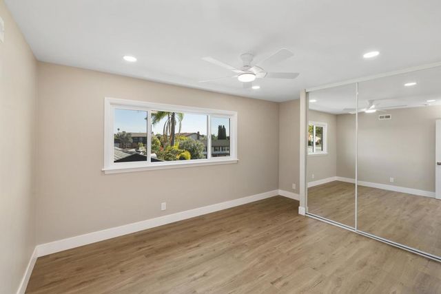 5764 Eldergardens St, San Diego, CA 92120