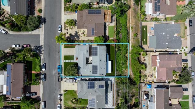 5764 Eldergardens St, San Diego, CA 92120