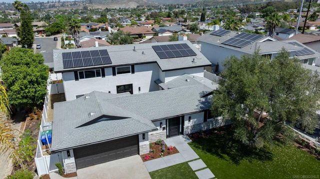 5764 Eldergardens St, San Diego, CA 92120