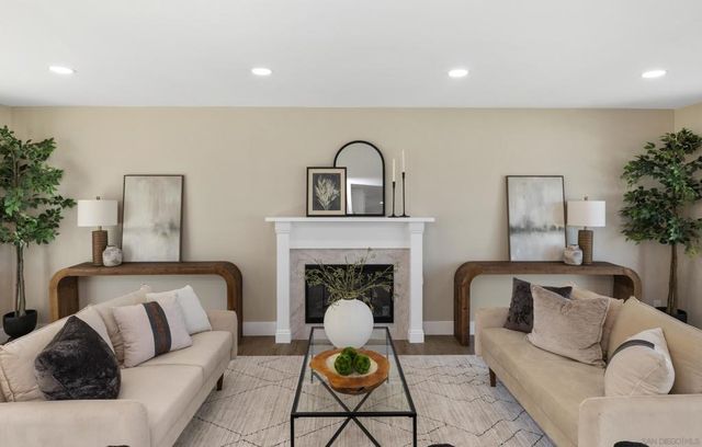 5764 Eldergardens St, San Diego, CA 92120