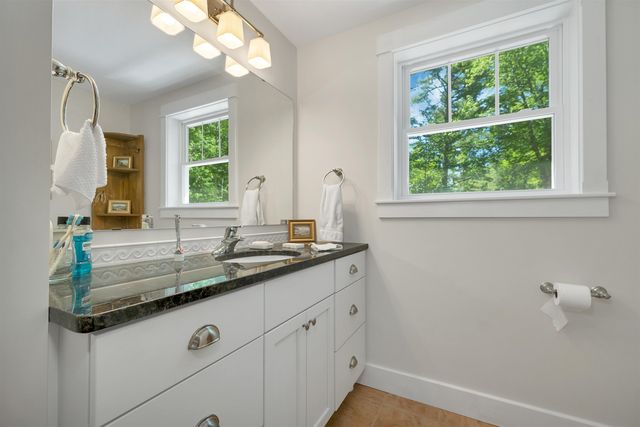 41 Beaver Pond Road, Moultonborough, NH 03254
