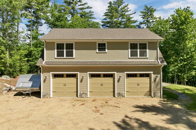 41 Beaver Pond Road, Moultonborough, NH 03254