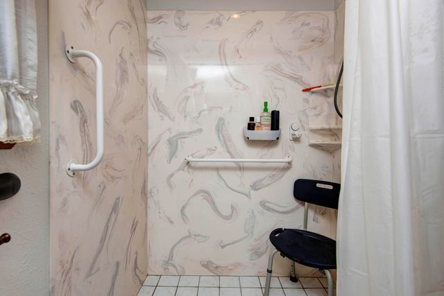 802 E Smith Street, Springfield, MO 65803